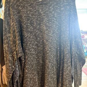 Time and Tru Women’s Charcoal Crewneck Sweater